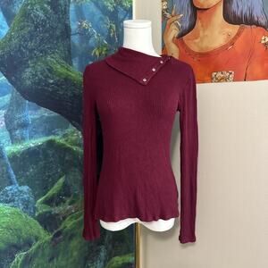 dolan burgundy ribbed asymmetrical snap button top small
